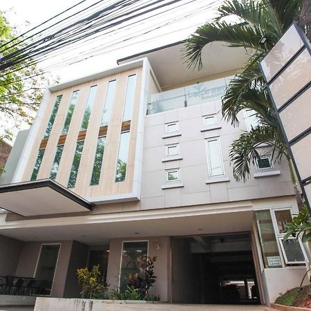 Legreen Suite Kuningan Jakarta Exteriör bild