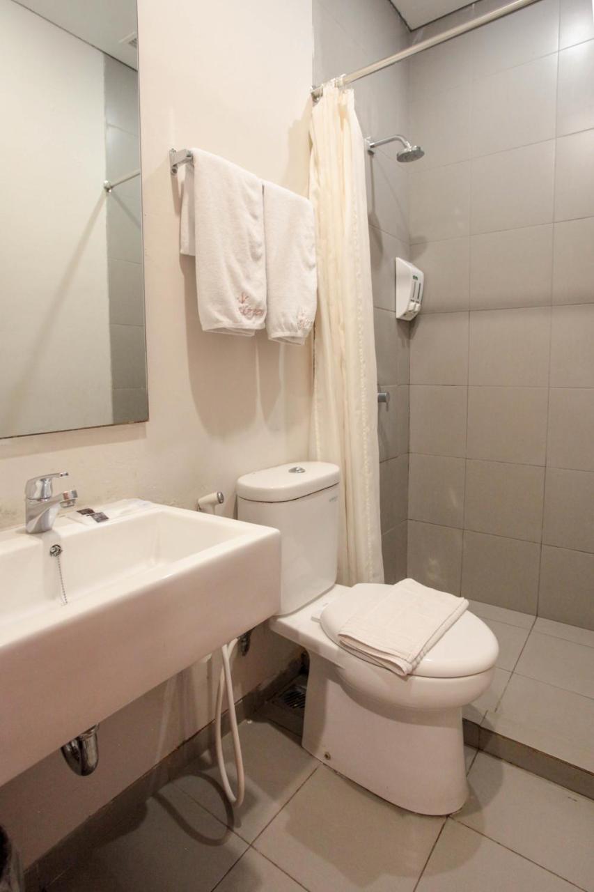 Legreen Suite Kuningan Jakarta Exteriör bild