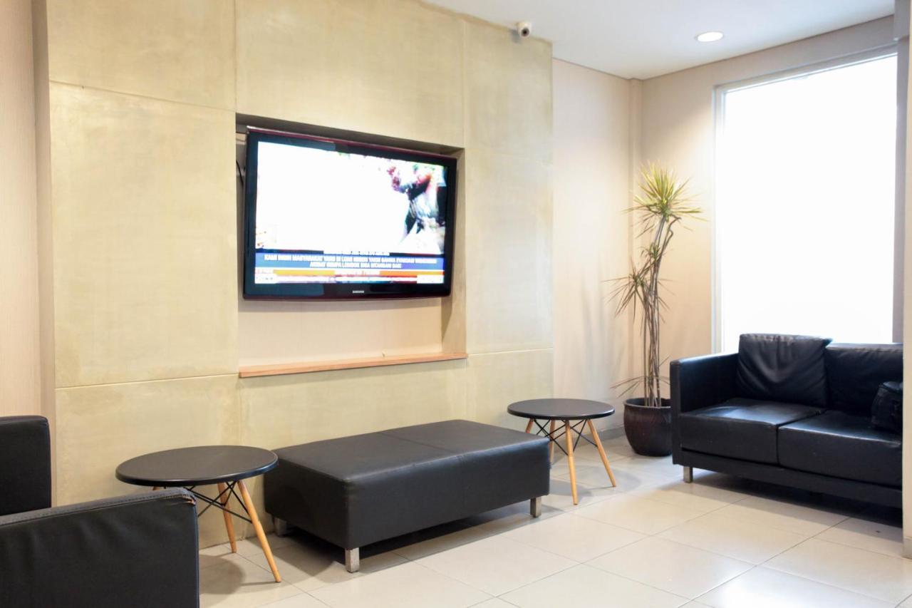Legreen Suite Kuningan Jakarta Exteriör bild