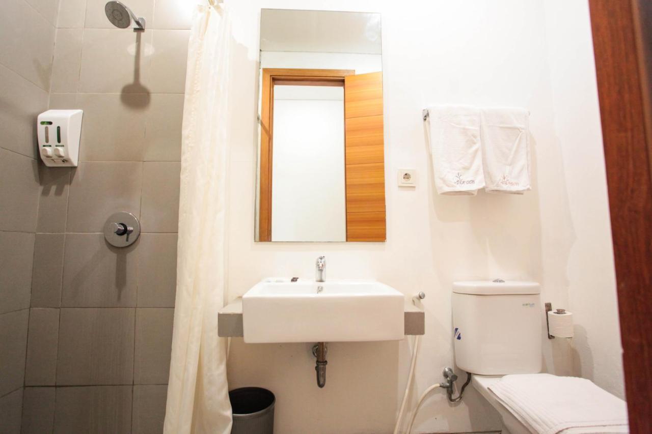 Legreen Suite Kuningan Jakarta Exteriör bild