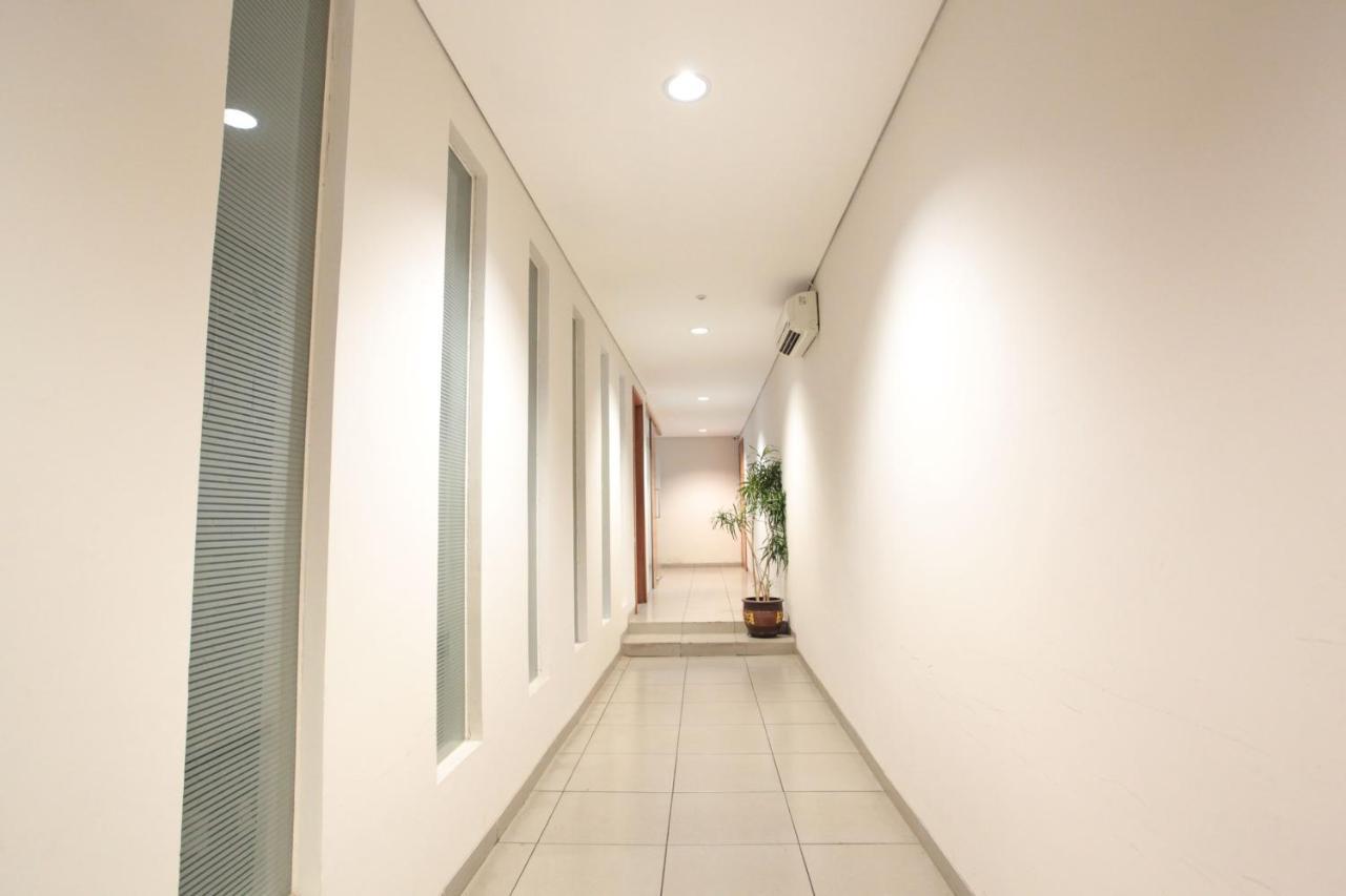 Legreen Suite Kuningan Jakarta Exteriör bild